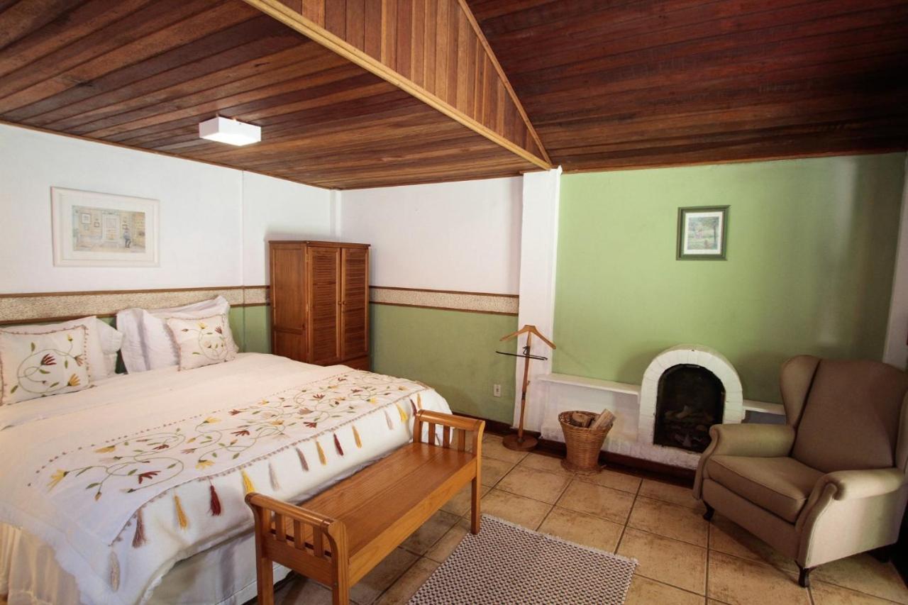 Pequena Suecia Otel Penedo  Oda fotoğraf