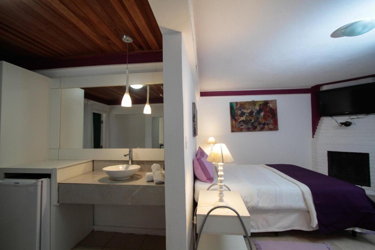 Pequena Suecia Otel Penedo  Oda fotoğraf